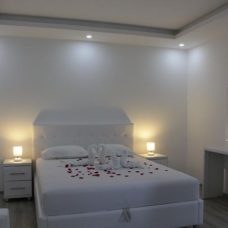Apartments California 울친 외부 사진